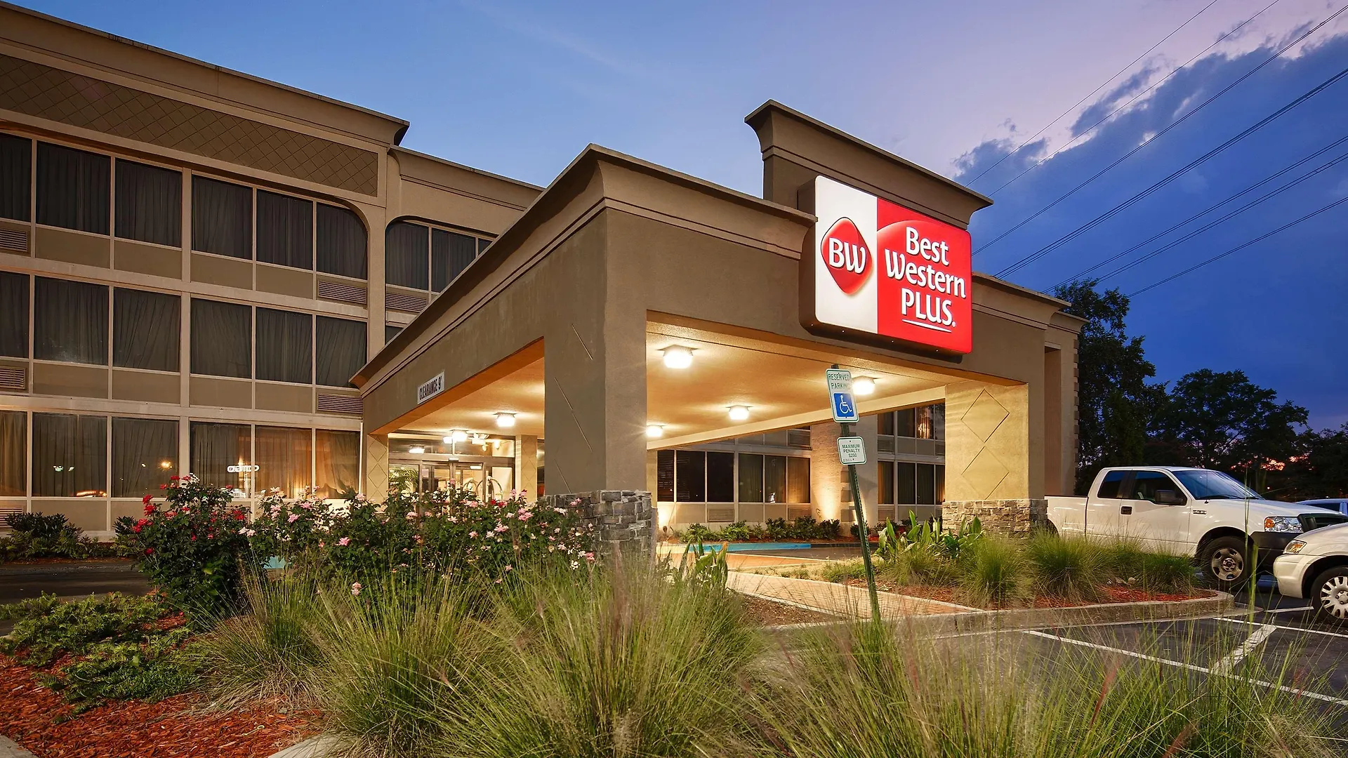Best Western Plus Lower South End Charlotte 3*,  United States